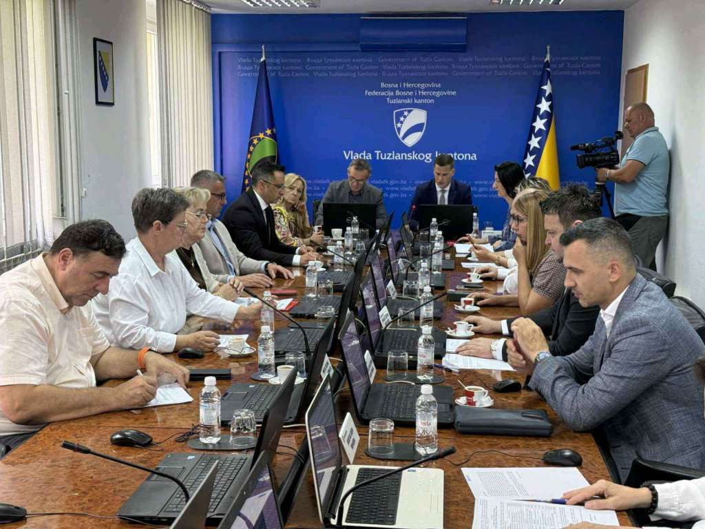 Vlada TK osigurala dodatna sredstva za investicije i projekte u školskim objektima
