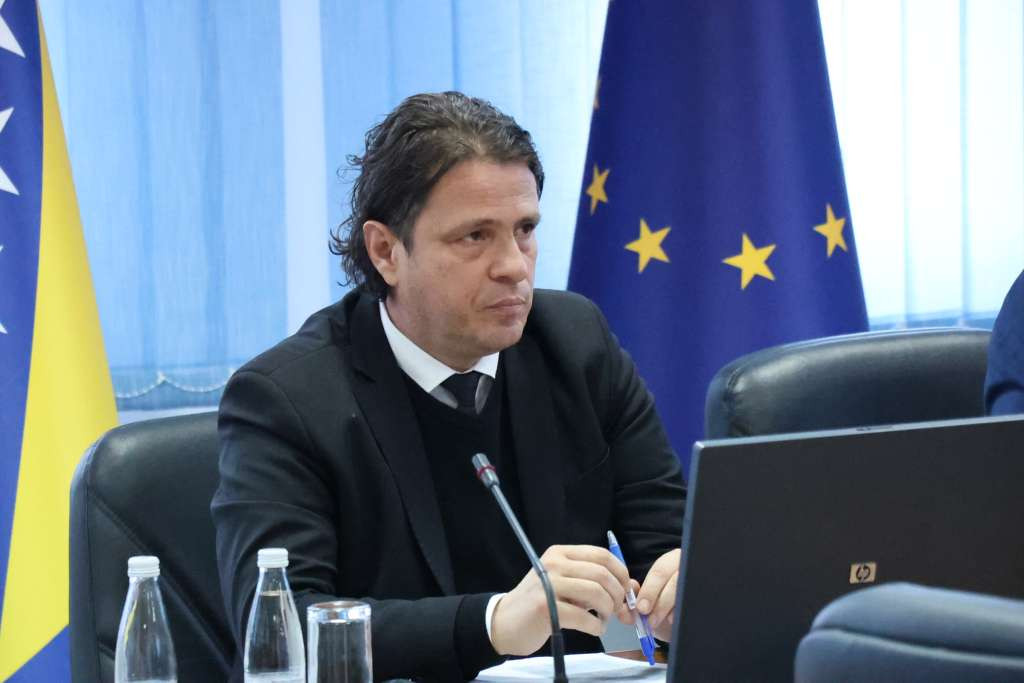 Kraljević: Produženje uredbe o 400 KM potvrđuje našu predanost u zaštiti radnika i očuvanju stabilnosti tržišta rada