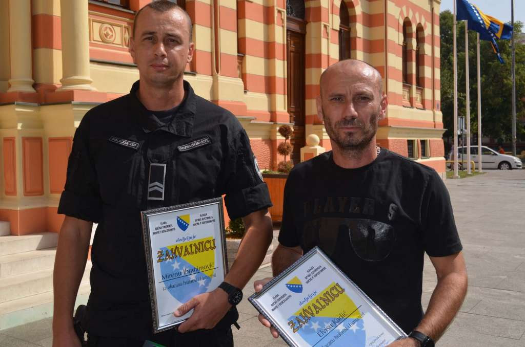 Gradonačelnik Brčkog primio Elvisa i Mirena koji su spasili dva dječaka od utapanja u Savi