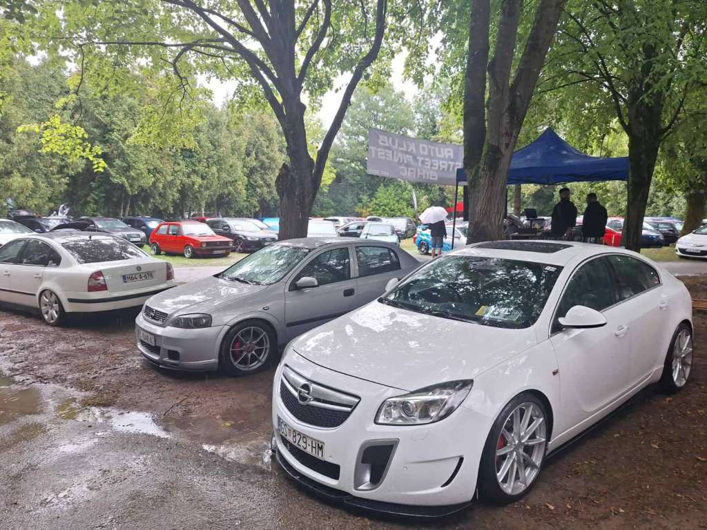 Bihać domaćin prvog Tuning Showa: Više od 250 učesnika na Orljanima