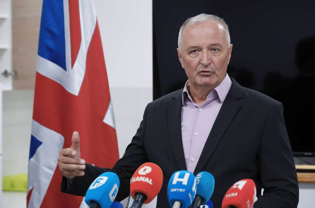 Helez: Priča oko 'svesrpskog sabora' preuveličana i bez stvarne težine