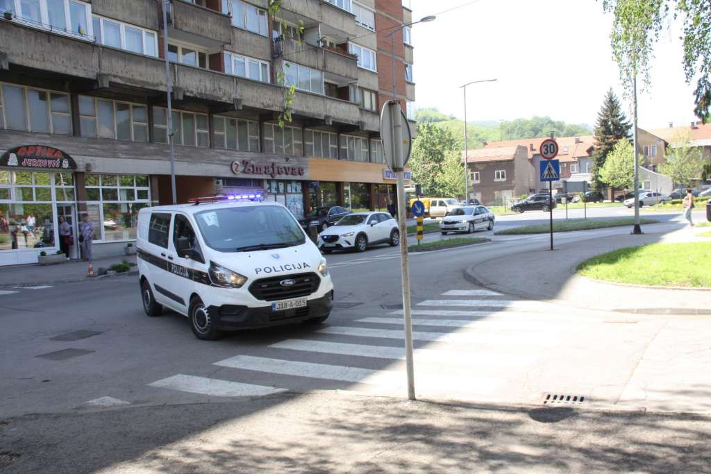 Poginula Jedna Osoba U Saobraćajnoj Nezgodi Kod Žepča