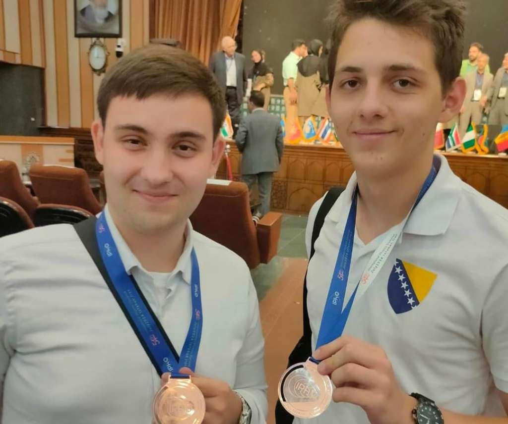Muhamed Numanović i Miodrag Ostojić osvojili bronzane medalje na Svjetskoj olimpijadi iz fizike