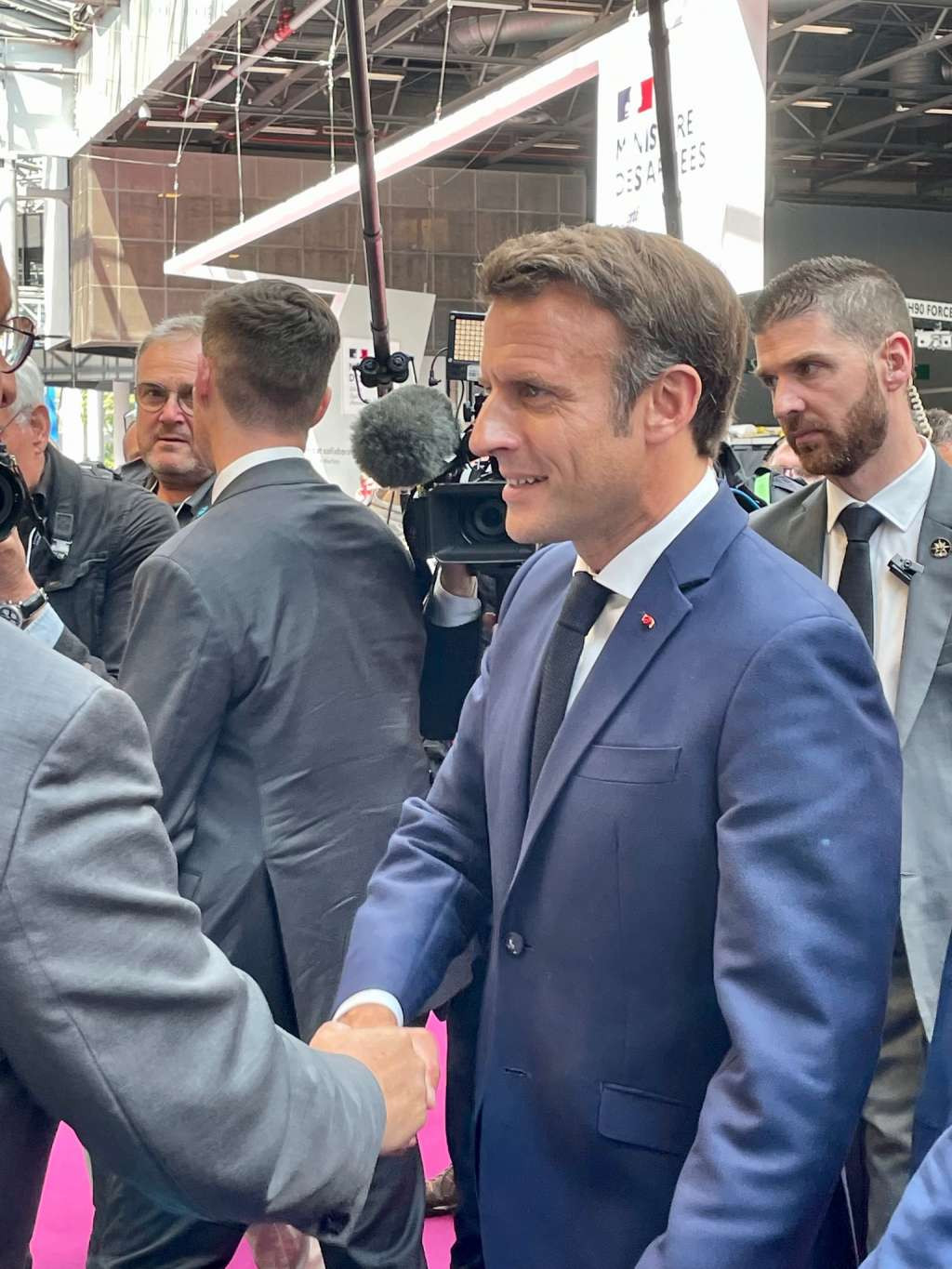 Macron domaćin evropskim čelnicima na konferenciji u Parizu o jačanju podrške Ukrajini