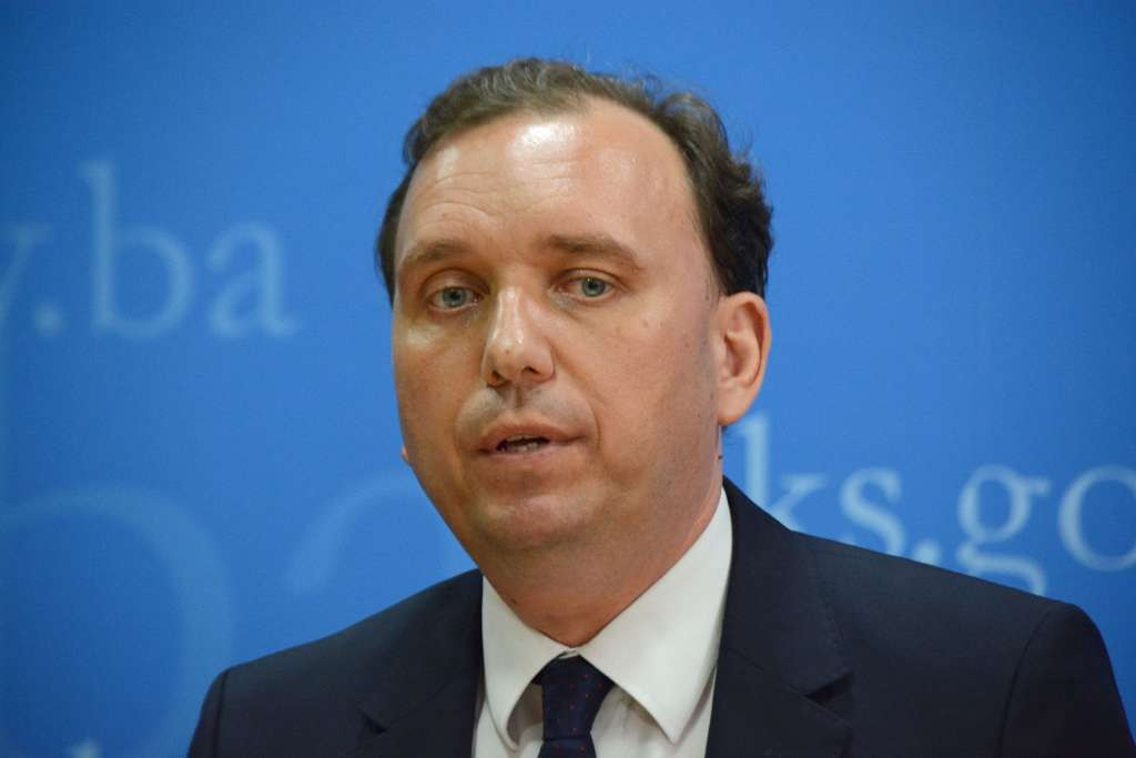 Bašić: Bećirović u vodstvu, NiP analizira izmjene Izbornog zakona