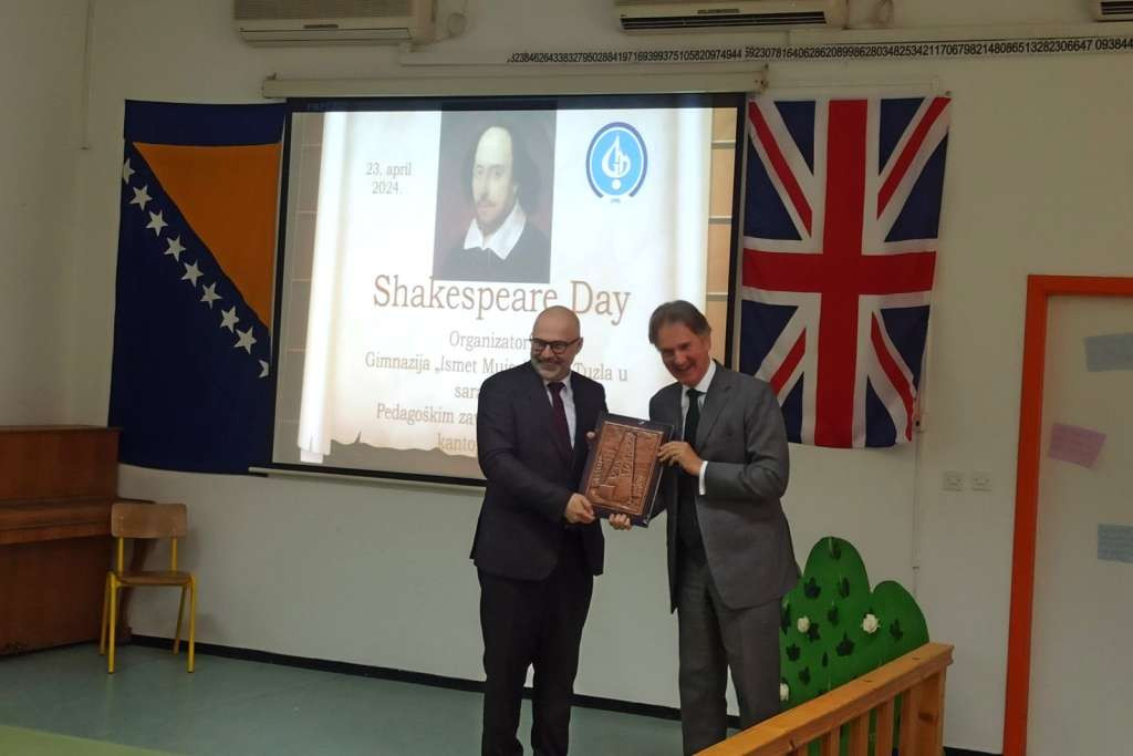 Manifestacijom 'Shakespeare Day' u Tuzli obilježen Svjetski dan knjige i autorskih prava