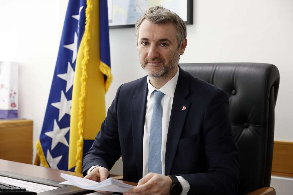 Forto poručio Cvijanović: Znamo da smo smetnja na vašem secesionističkom putu, ponosni smo na to