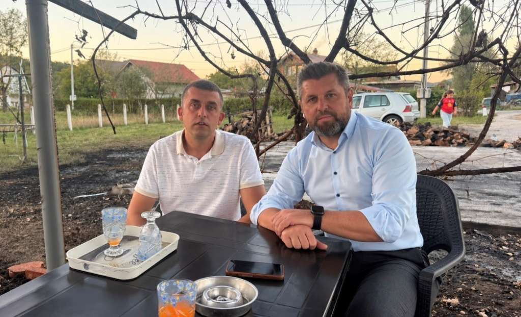 Duraković kod Meše Jašarevića u Tesliću: Ne smijemo dozvoliti da bilo koja porodica živi u strahu