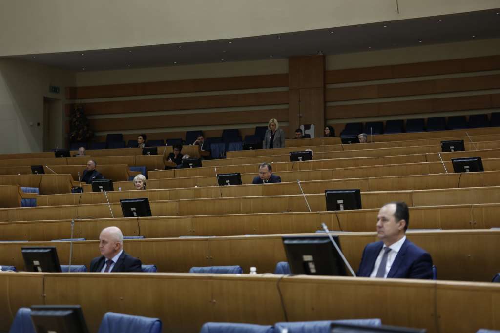 Prijedlog izmjena i dopuna Izbornog zakona BiH vraćen Komisiji na ponovno razmatranje