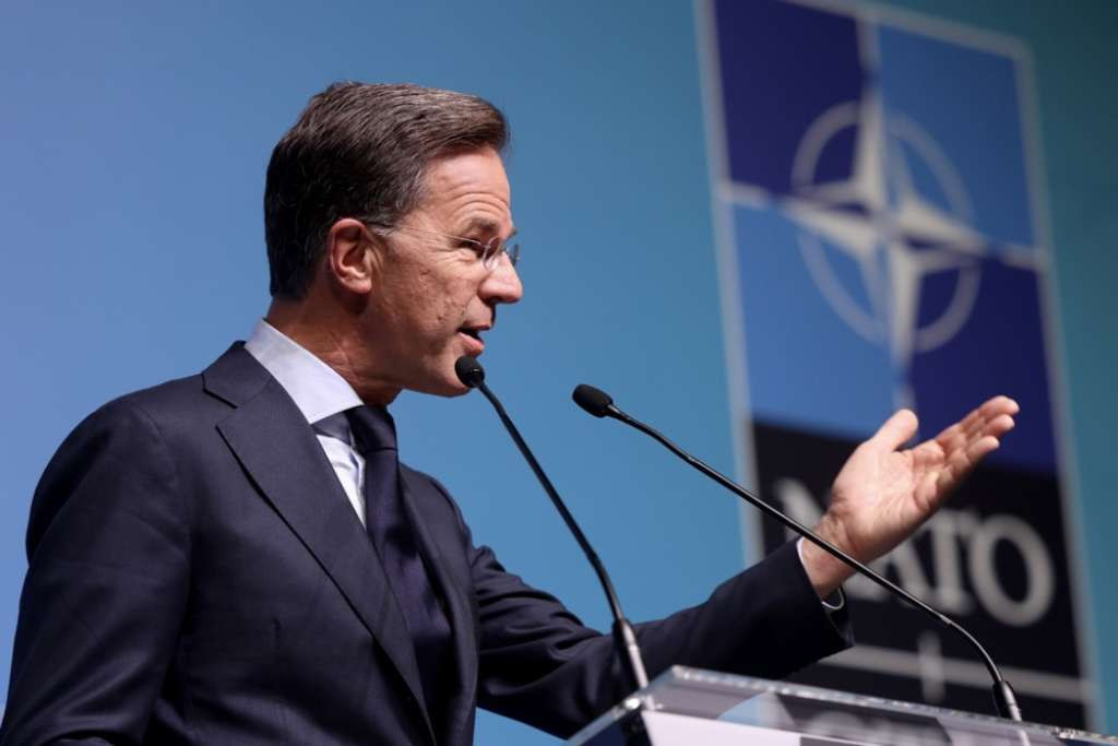 Rutte: Evropa i Kanada na putu da izjednače američka izdvajanja za odbranu