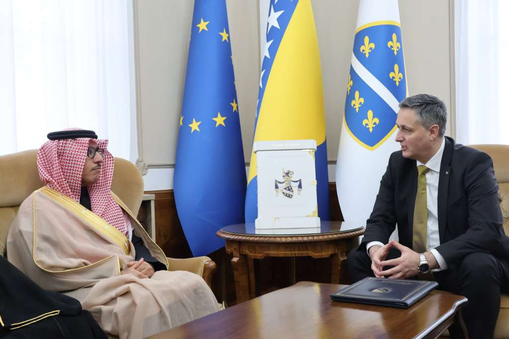 Bećirović: Nastaviti jačati prijateljske veze BiH i Kraljevine Saudijske Arabije