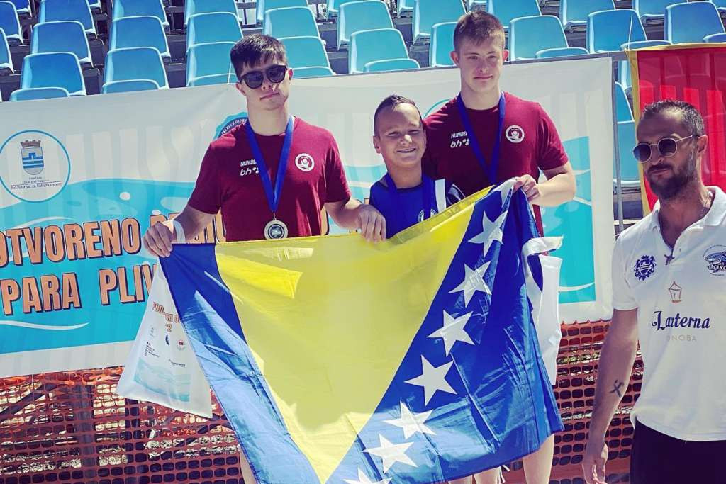 Plivači SPID-a sezonu otvorili osvajajući 23 medalje u Podgorici