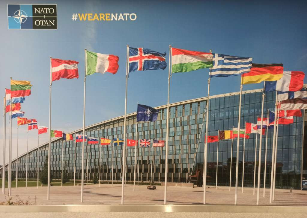 Washington traži od NATO saveznika povećanje vojne moći dok se Amerikanci povlače