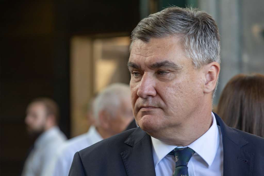 "Bilo bi komično da nije uznemirujuće": Milanović kritizirao Vučićeve tvrdnje o vojnom savezu