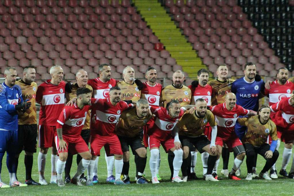 Veterani BiH i Turske revijalnim susretom u Zenici uveličavaju obilježavanje Dana državnosti BiH