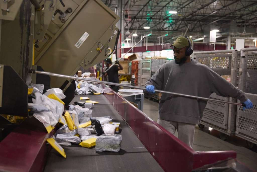 EU uvela nova pravila za male pakete, ukida se oslobođenje od carine za pošiljke do 150 eura