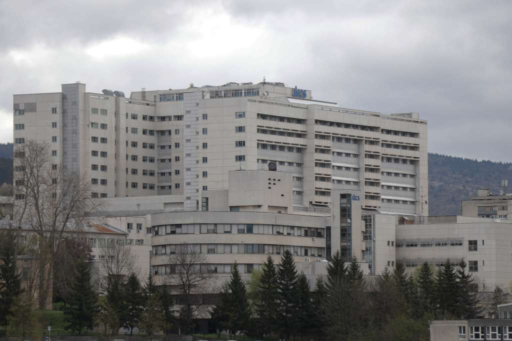 KCUS: Posjete bolesnicima skraćene na 15 minuta