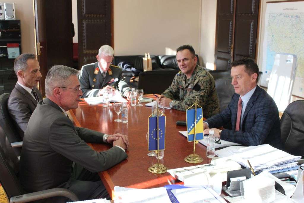 Krešić i general Wessely razgovarali o saradnji i aktivnostima EUFOR-a u BiH