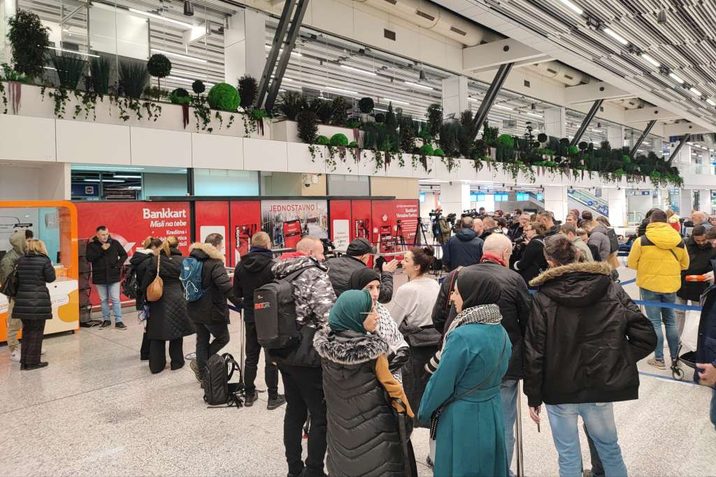 Prva grupa bh. građana evakuisanih iz Gaze doputovala u Sarajevo