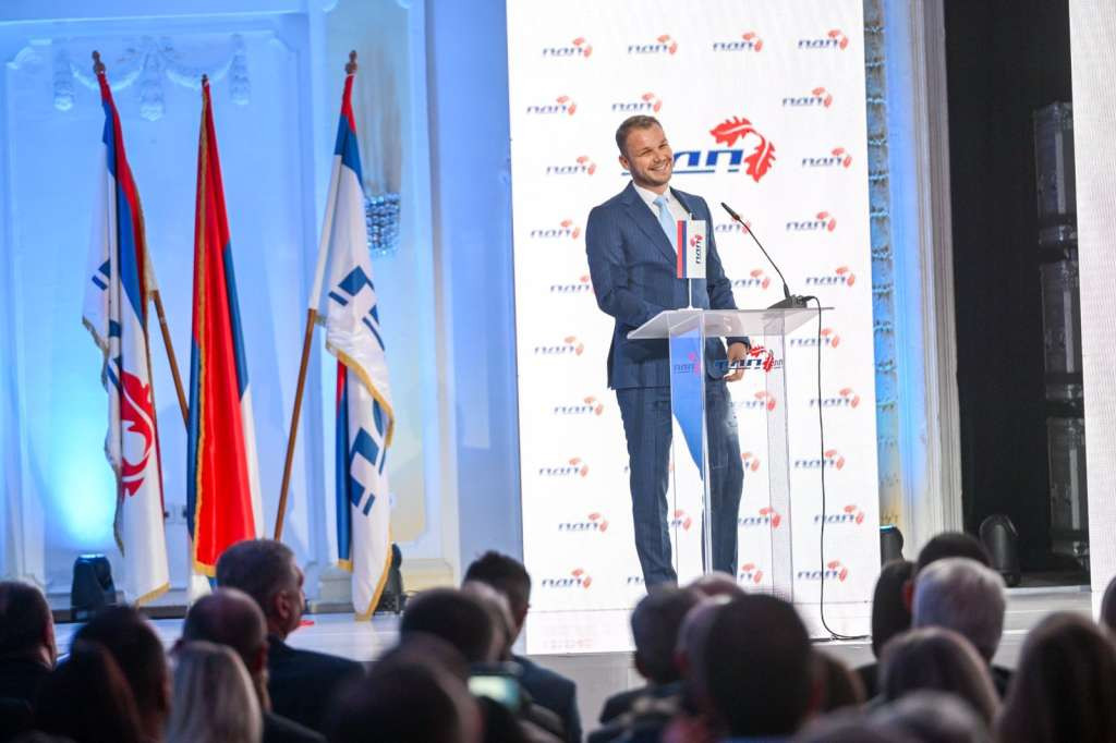 Stanivuković tvrdi da ne podržava Dodika već instituciju, a na miting ne dolazi