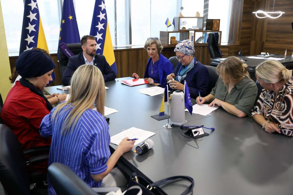 Milion KM za sigurnost žrtava, Delić najavio nove standarde za rad sigurnih kuća