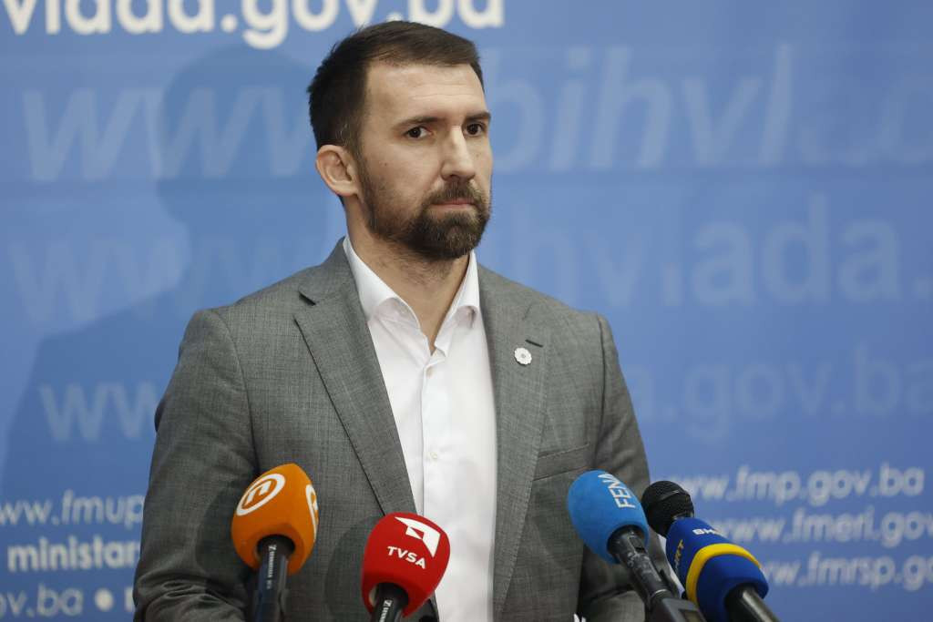 Delić najavio još 300.000 KM za jačanje efikasnosti u radu centara za socijalni rad