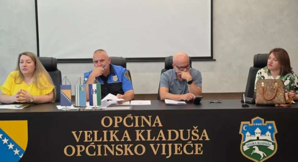 Na okruglom stolu u Velikoj Kladuši usvojeni zaključci za prevenciju ovisnosti