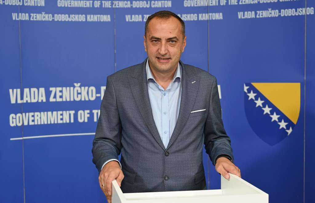 Vlada usvojila Informaciju Interresorne radne grupe za digitalnu transformaciju javne uprave u ZDK