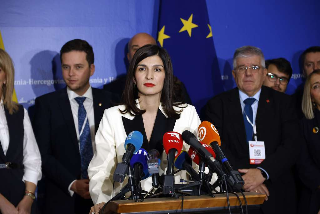 Naša stranka traži preispitivanje odgovornosti policijskog komesara i Vlade KS