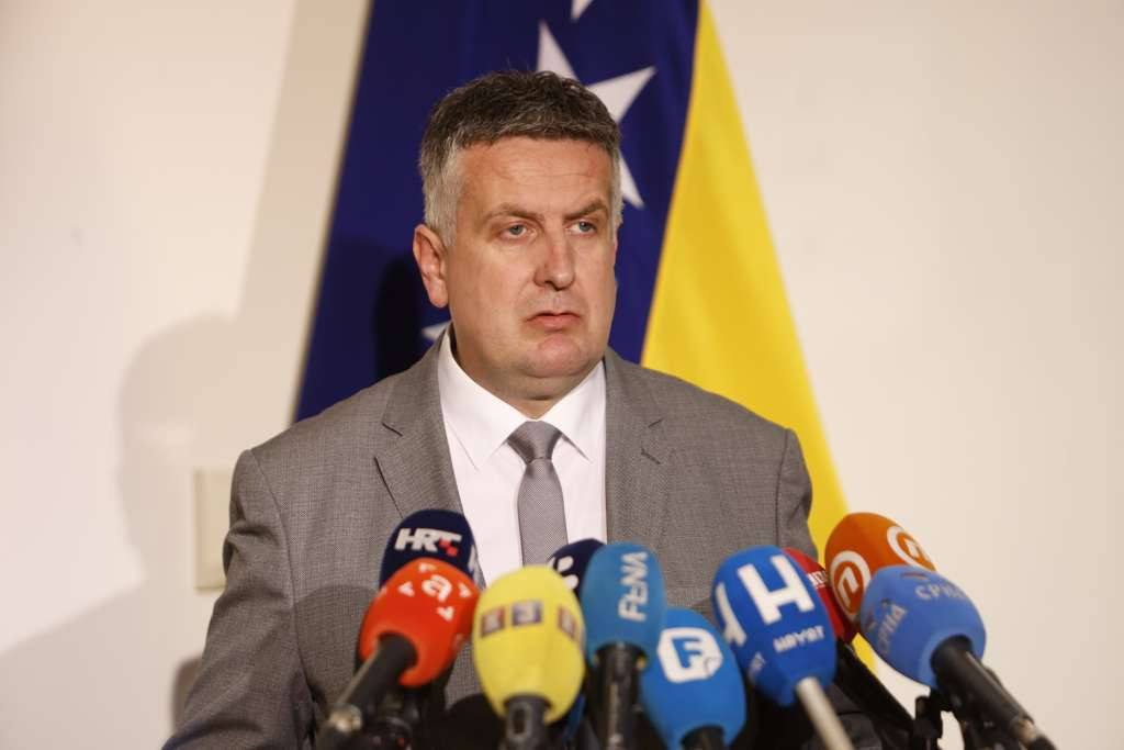 Vuković: Poziv za pregovore koji upućuje Dodik njegov krik zbog promašene politike