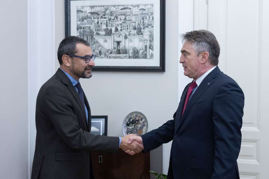 Komšić razgovarao sa Casconeom o sjednicama PIC-a i Evropskog vijeća