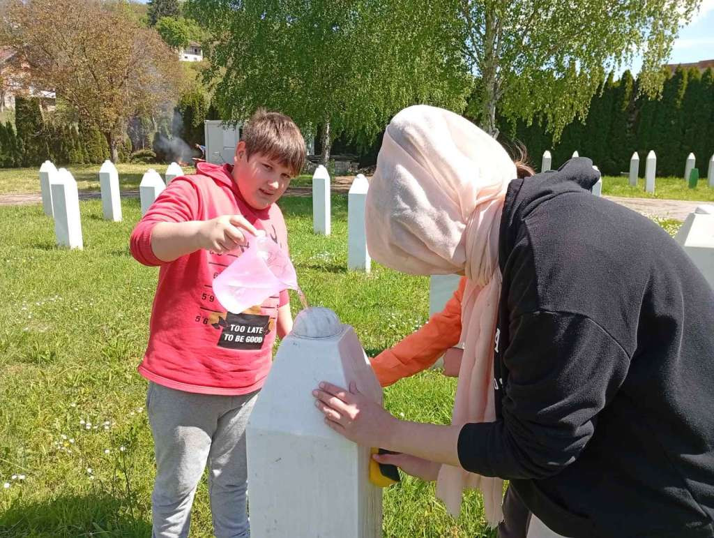 Obilježen "Dan bijelih nišana" u Veljacima