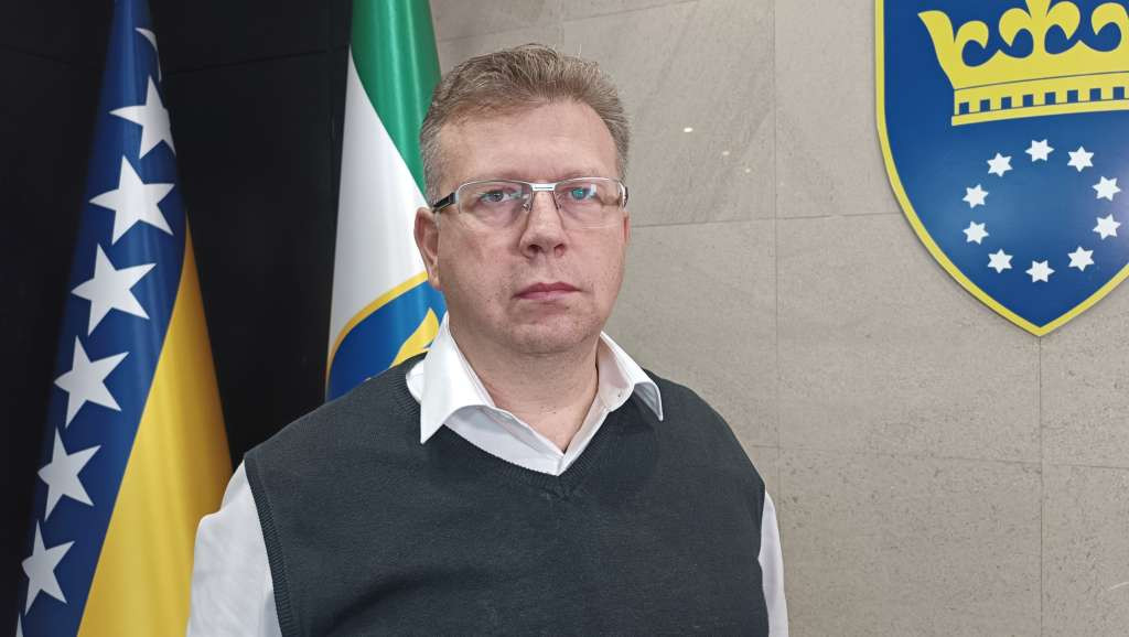 Šatorović: Radnici i radnice više nikada neće raditi za 'društveno opasnih 406 KM'