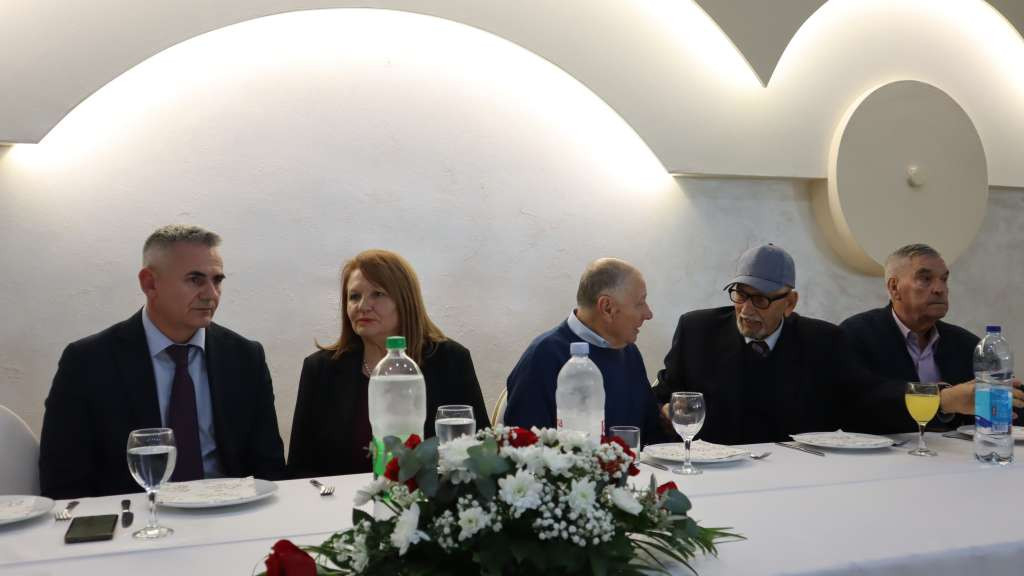 Gradonačelnik Milić na 'Susretima penzionera' u Brčkom