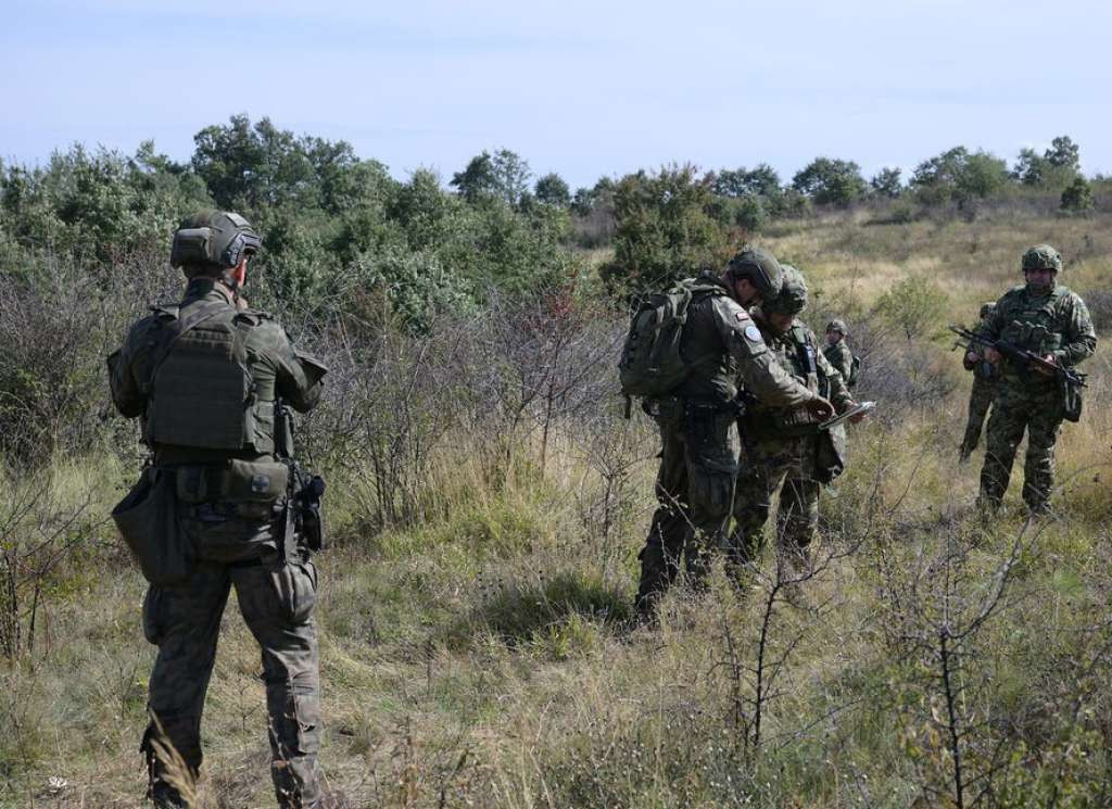 Grupa Albanaca pucala na pripadnike Vojske Srbije