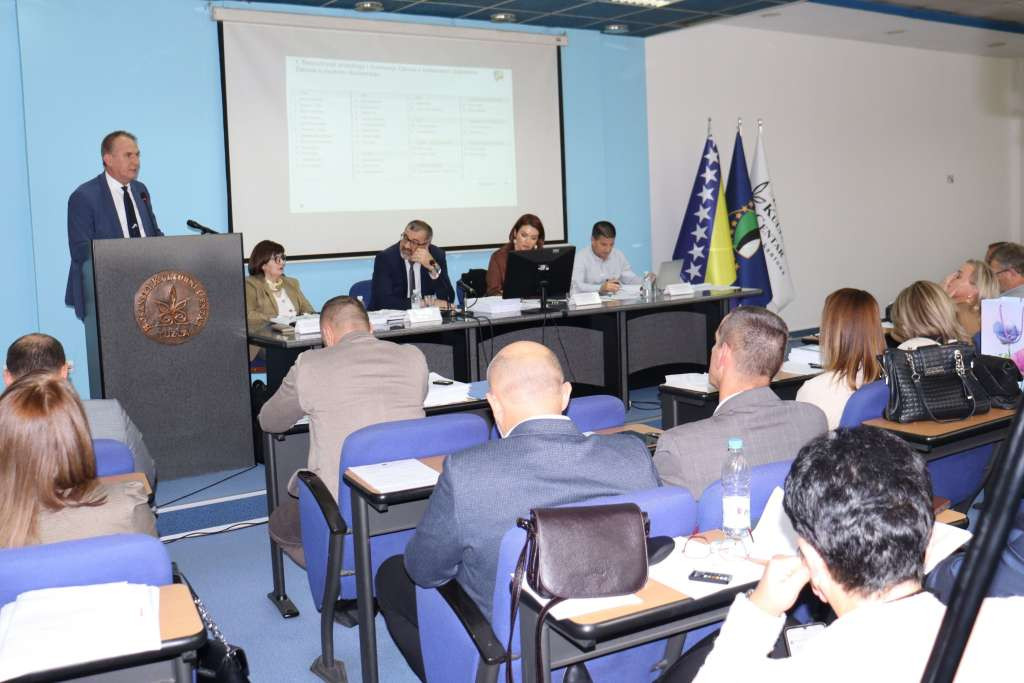 Skupština Tuzlanskog kantona donijela Zakon o izmjenama i dopunama Zakona o visokom obrazovanju