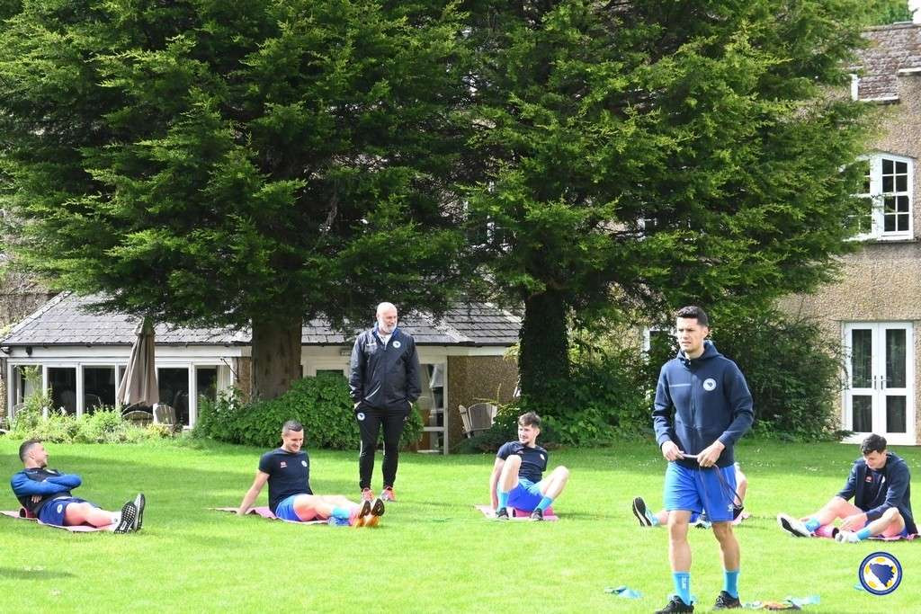 Nogometaši BiH obavili aktivacijski trening, u Englesku doputovao i selektor Barabrez