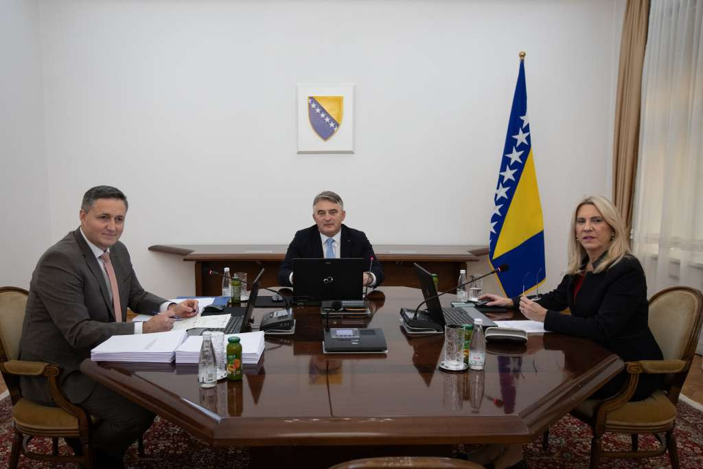 Predsjedništvo BiH prihvatilo poziv za učešće na diplomatskom forumu u Antaliji