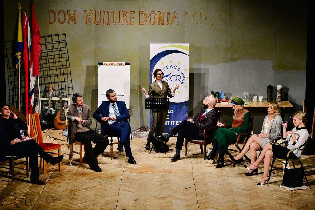 U srijedu 'Heroj nacije', a u nedjelju 'Identitluk' na sceni NPM-a