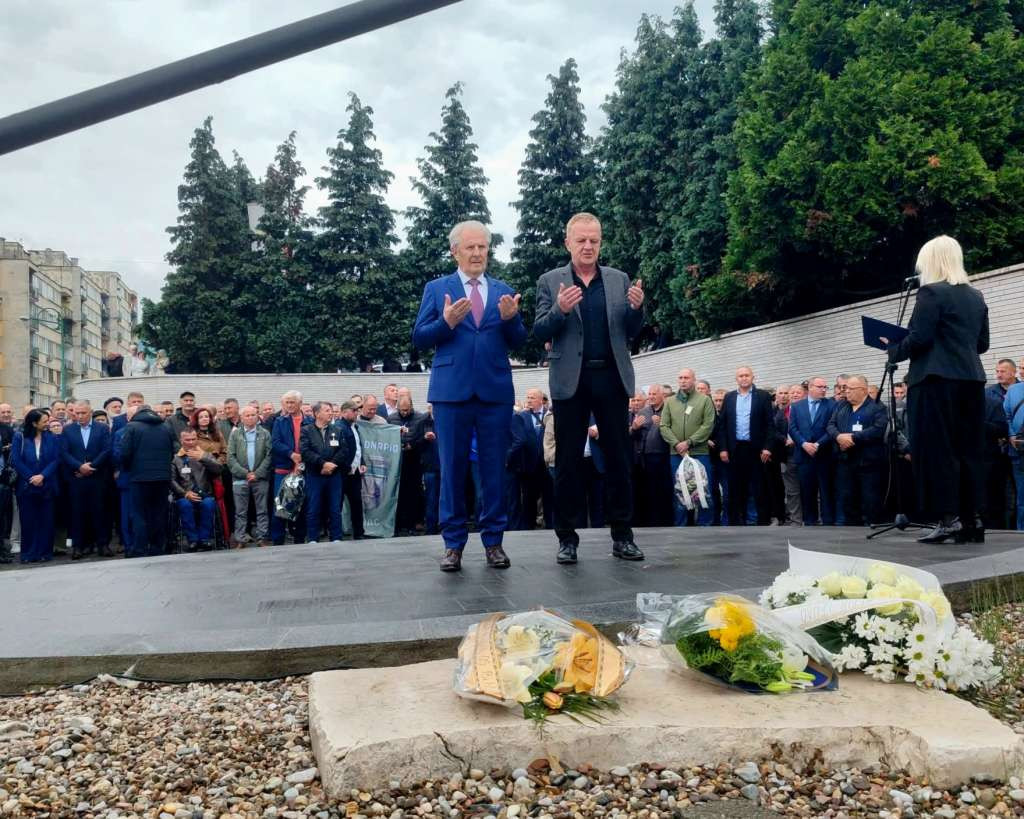 Lendo: Zlatni ljiljani ostaju simbol časti, hrabrosti i odbrane Bosne i Hercegovine