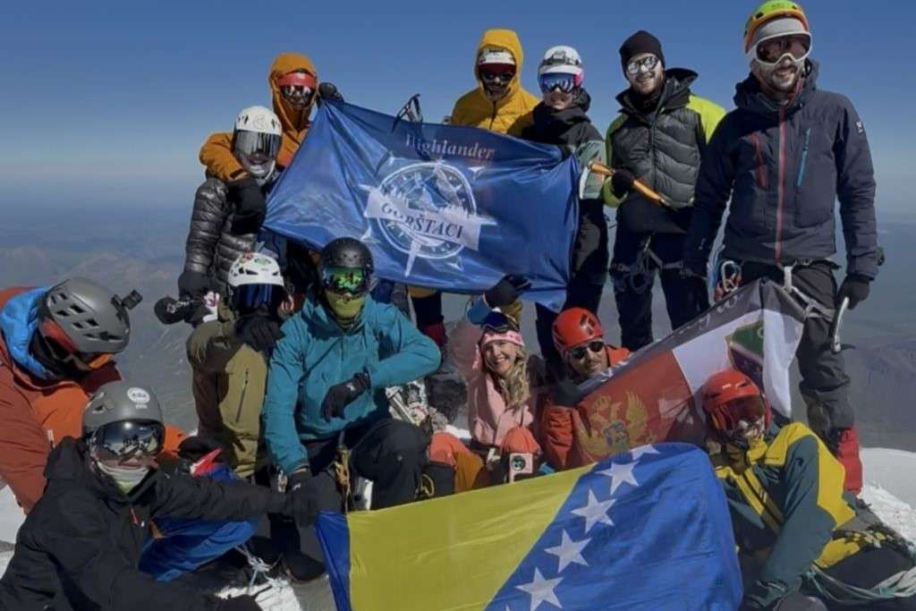 'Gorštaci' se popeli na Elbrus (5.642 m), najviši vrh Evrope