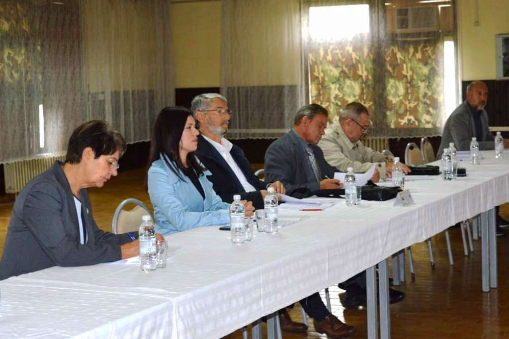 Članovi Zajedničke komisije za odbranu i bezbjednost BiH razgovarali s generalskim korom OSBiH