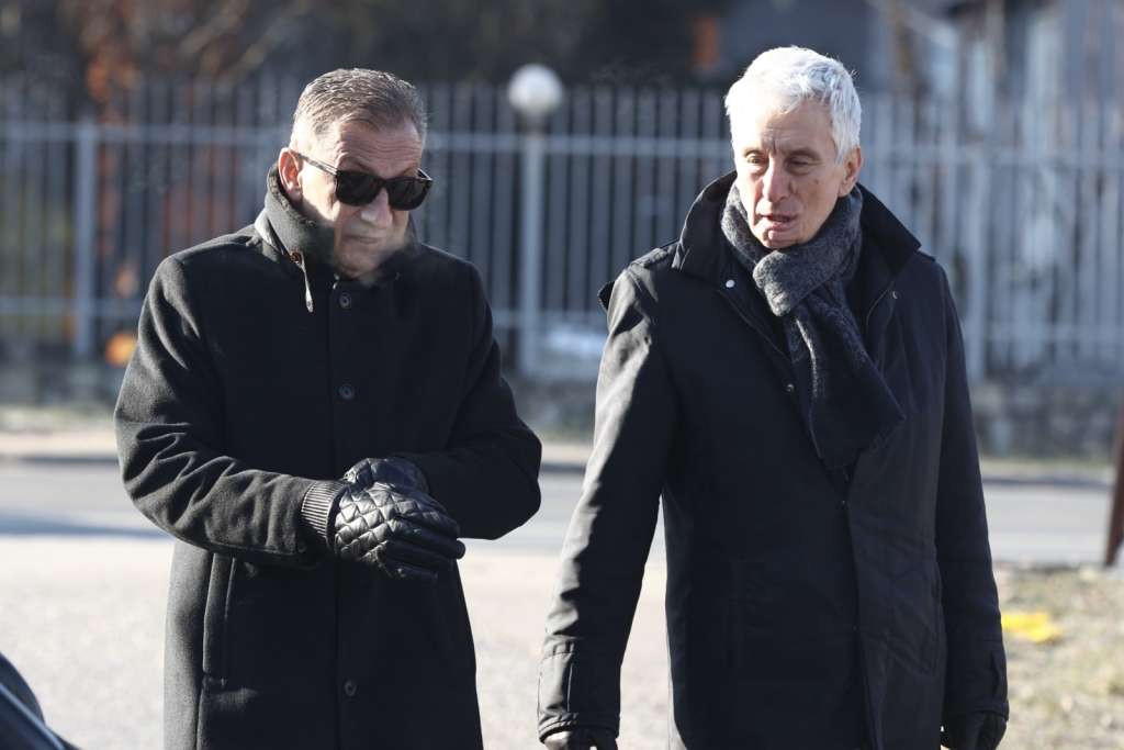 Bivši direktor OSA-e negirao krivicu za zloupotrebu položaja