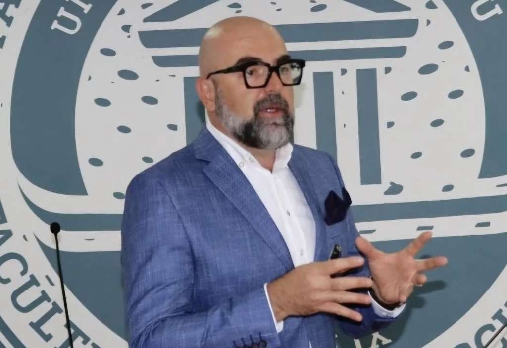 Šehanović: U krizama ne smije biti podjela na "oni" i "mi", bitna je istina, empatija i jasno definisan plan aktivnosti