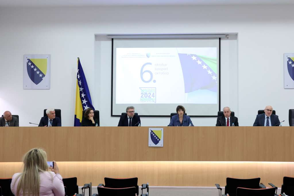 CIK BiH donio naredbu o ponovnom brojanju glasačkih listića u Glavnom centru za brojanje