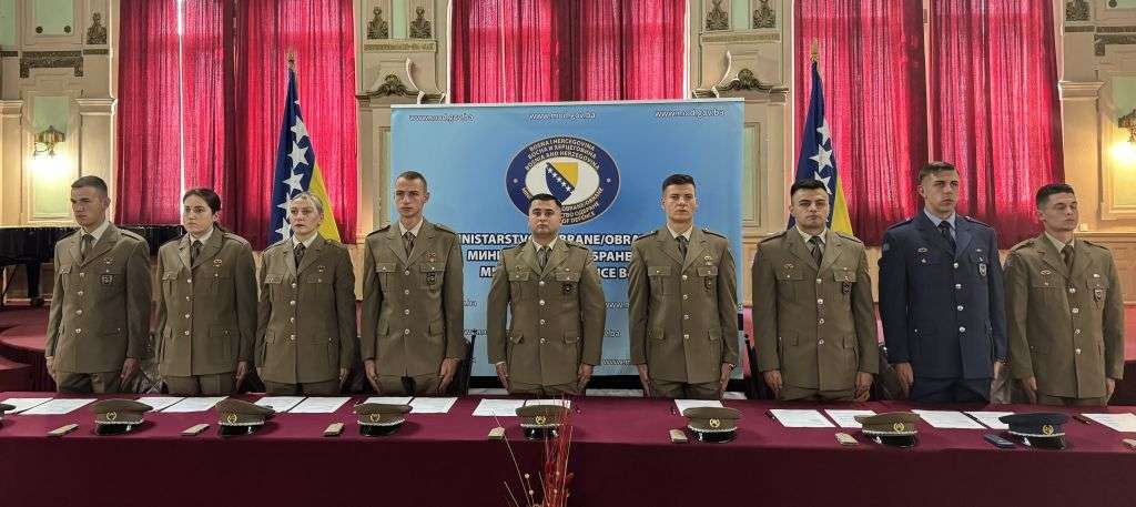 Ceremonija potpisivanja ugovora o profesionalnoj vojnoj službi u Oružanim snagama BiH