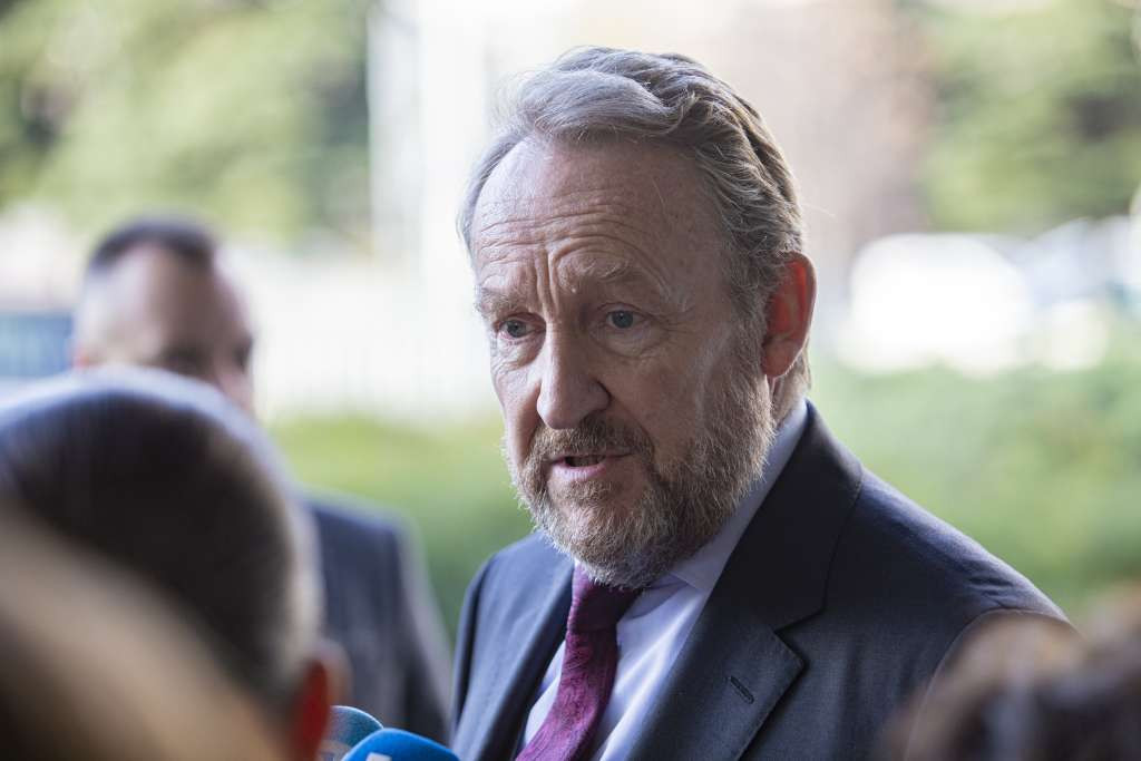 Izetbegović: Probosanski front nema alternative, ali su se oglušili na to