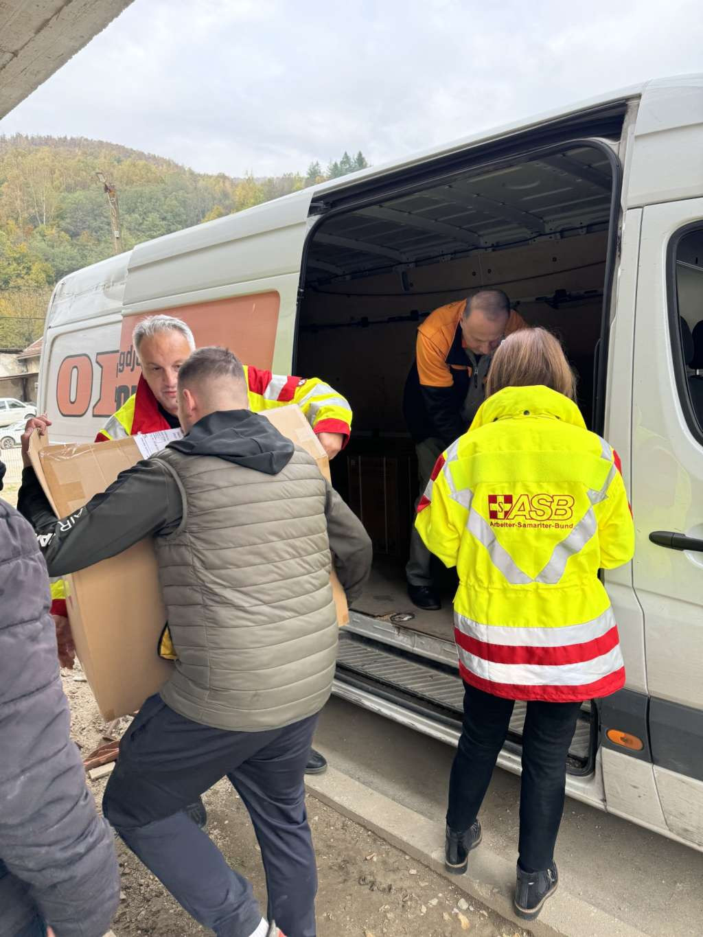 ASB: Pomoć poplavljenim područjima, donirana oprema