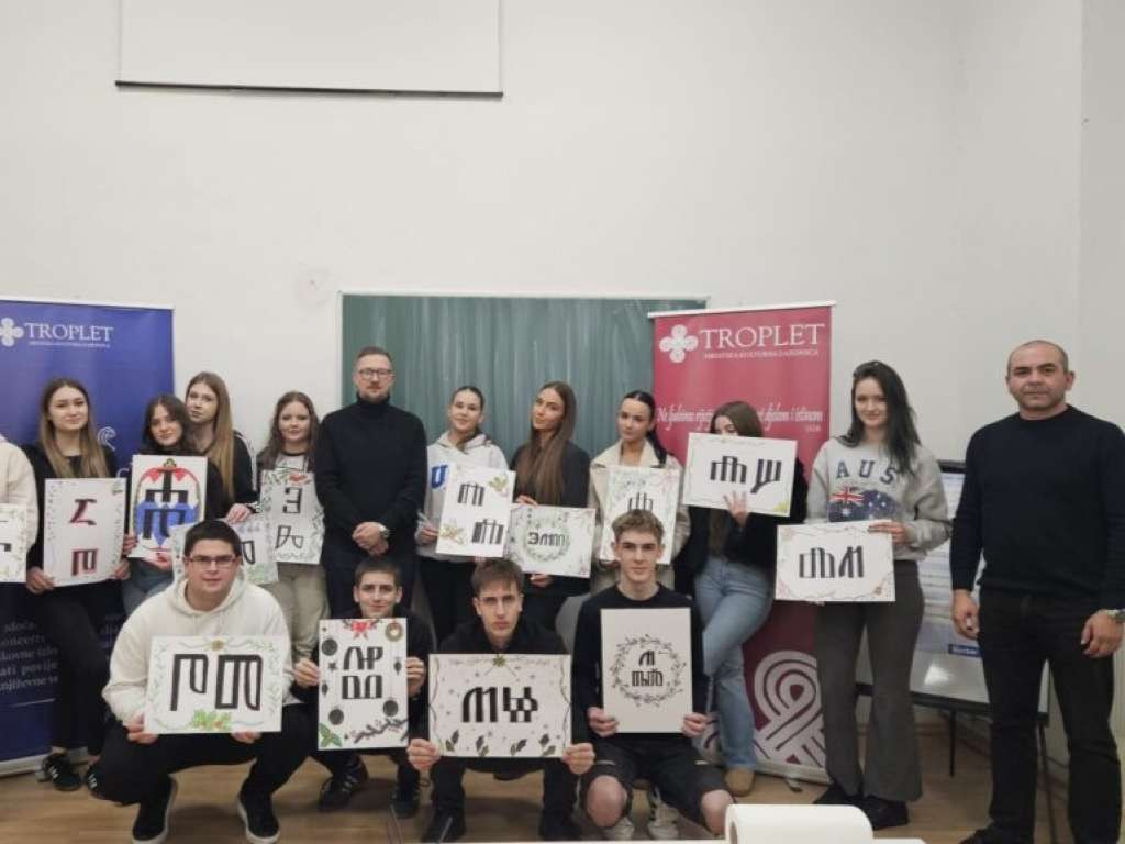 Tropletovi dani kulture završeni radionicom pisanja glagoljice u Mostaru