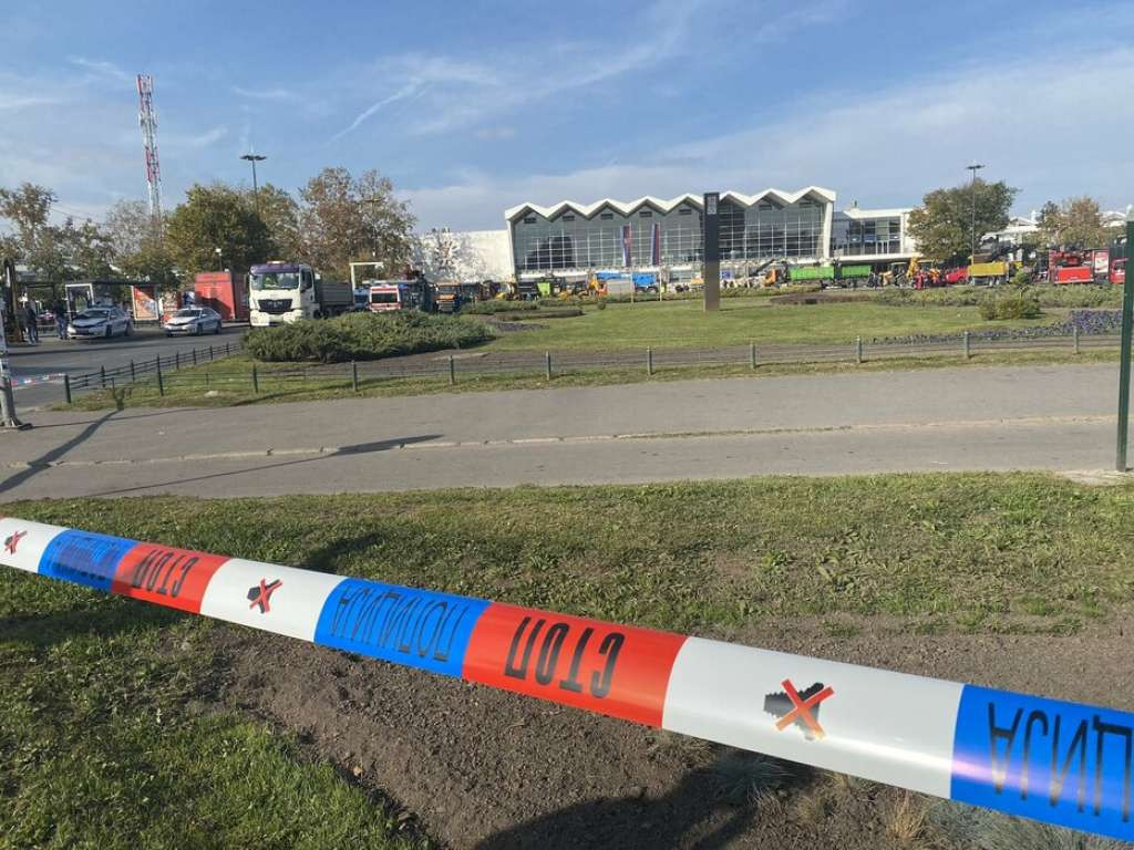 Potvrđena optužnica za pad nadstrešnice u Novom Sadu, bivši ministar Vesić vraćen među optužene